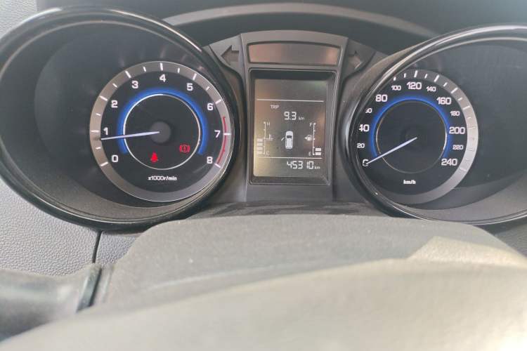 Used CHANGAN CS15 2016 1.5L Manual Fashion Edition Odometer Close Up