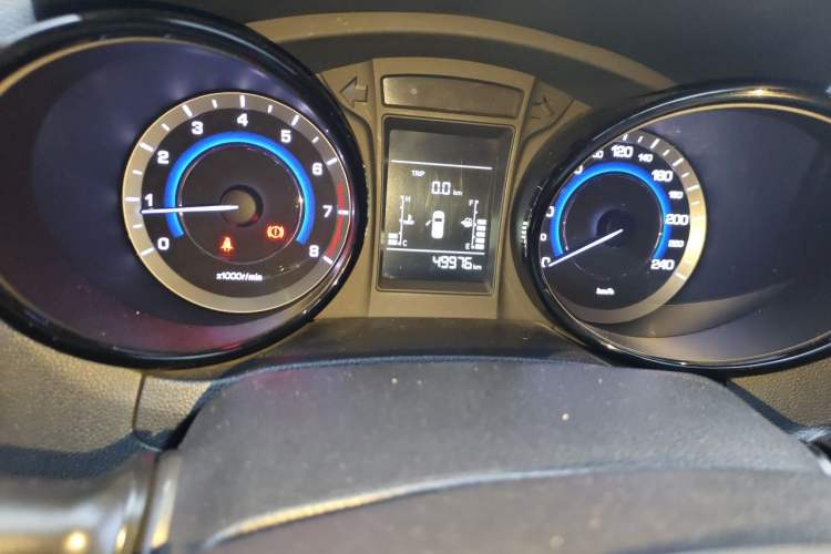 Used CHANGAN CS15 2016 1.5L Manual Fashion Edition Odometer Close Up