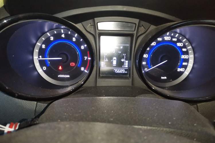 Used CHANGAN CS15 2016 1.5L Manual Fashion Edition Odometer Close Up
