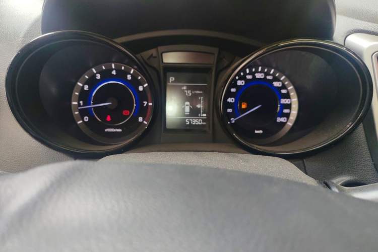 Used CHANGAN CS15 2016 1.5L Automatic Fashion Edition Odometer Close Up
