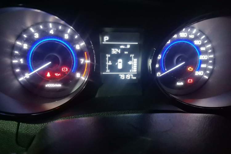 Used CHANGAN CS15 2016 1.5L Automatic Fashion Edition Odometer Close Up