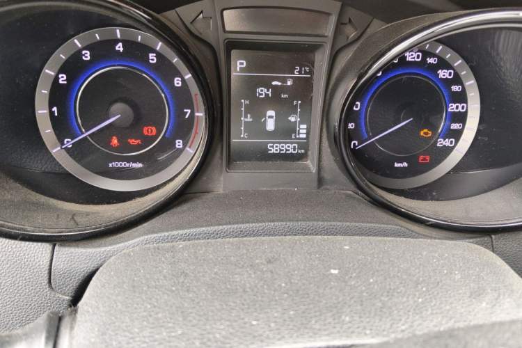 Used CHANGAN CS15 2016 1.5L Automatic Luxury Edition Odometer Close Up