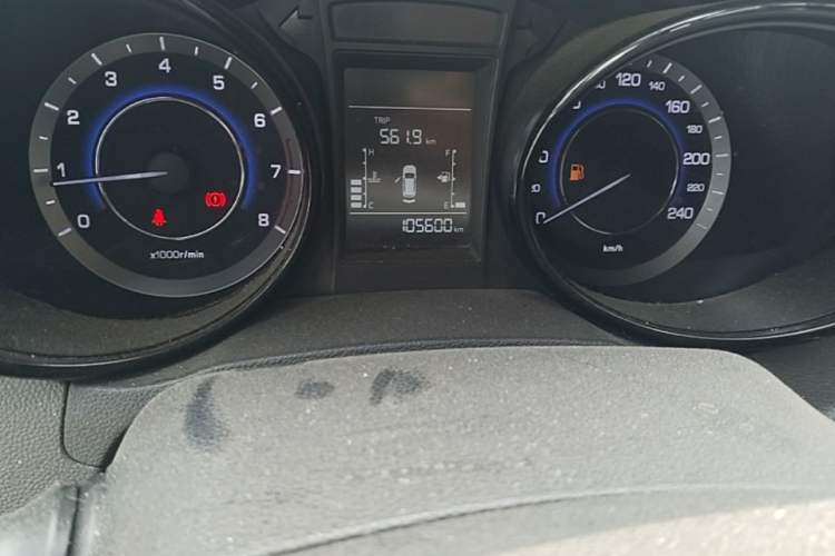 Used CHANGAN CS15 2016 1.5L Manual Fashion Edition Odometer Close Up