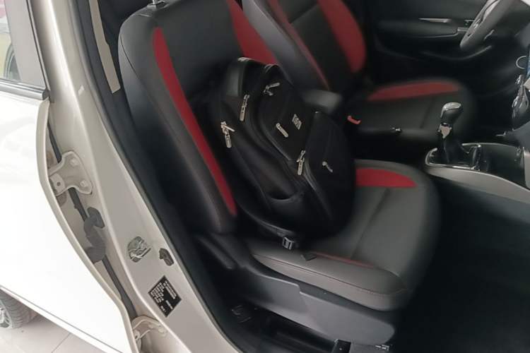 Used CHANGAN CS15 2016 1.5L Manual Fashion Edition Right Front Seat