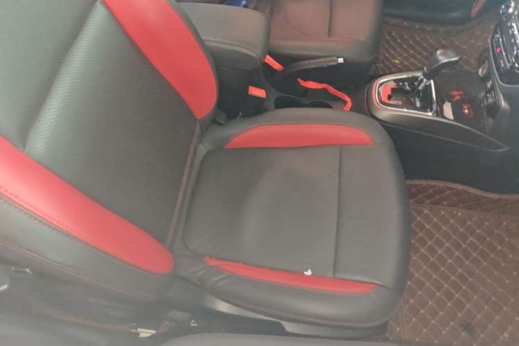 Used CHANGAN CS15 2016 1.5L Automatic Fashion Edition Right Front Seat