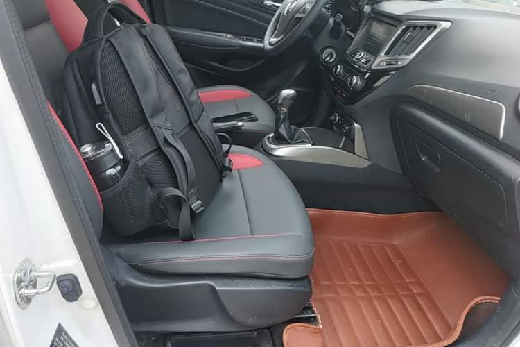 Used CHANGAN CS15 2016 1.5L Manual Luxury Edition Right Front Seat