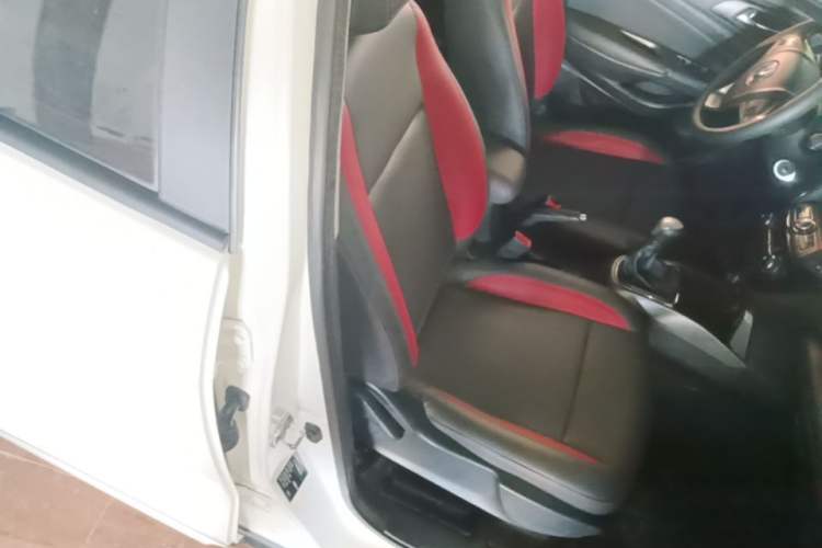 Used CHANGAN CS15 2016 1.5L Manual Luxury Edition Right Front Seat