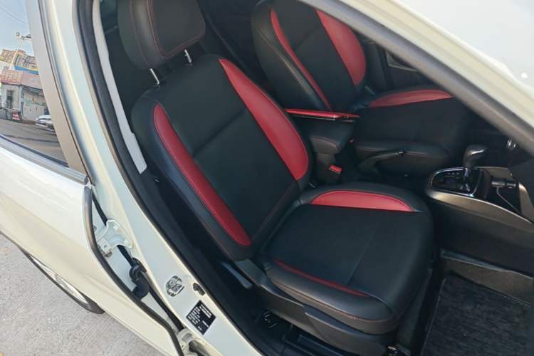 Used CHANGAN CS15 2016 1.5L Automatic Fashion Edition Right Front Seat