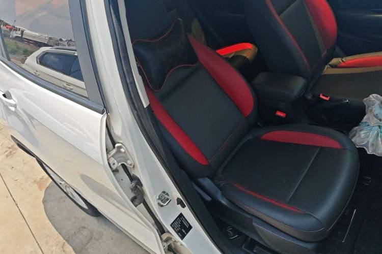 Used CHANGAN CS15 2016 1.5L Manual Luxury Edition Right Front Seat
