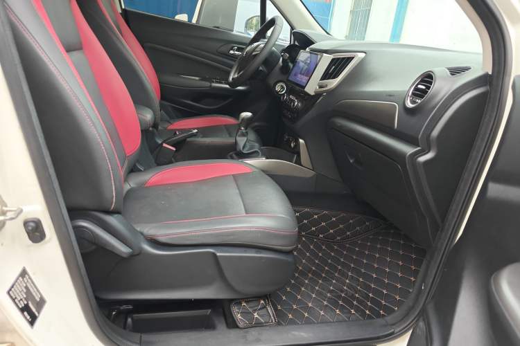 Used CHANGAN CS15 2016 1.5L Manual Fashion Edition Right Front Seat
