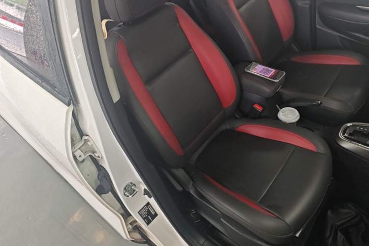 Used CHANGAN CS15 2016 1.5L Automatic Fashion Edition Right Front Seat