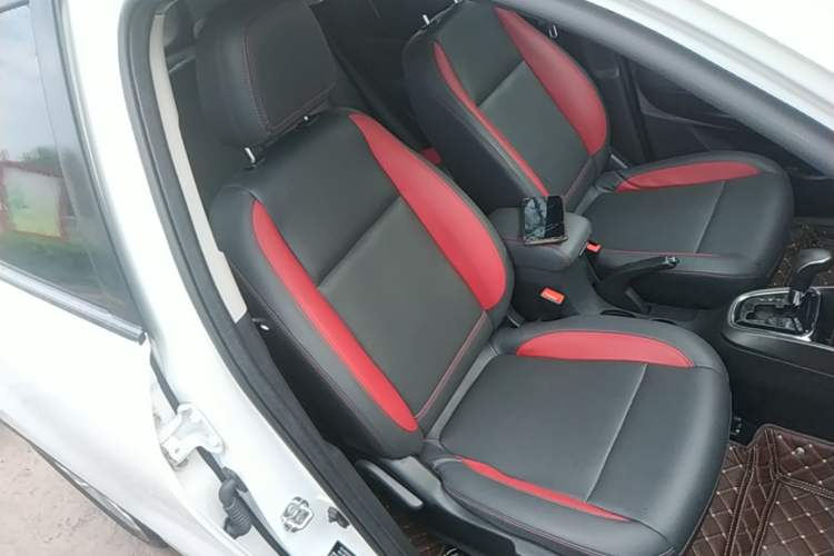 Used CHANGAN CS15 2016 1.5L Automatic Fashion Edition Right Front Seat