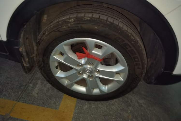 Used CHANGAN CS15 2016 1.5L Manual Fashion Edition Right Front Wheel Hub