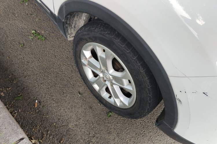 Used CHANGAN CS15 2016 1.5L Manual Fashion Edition Right Front Wheel Hub