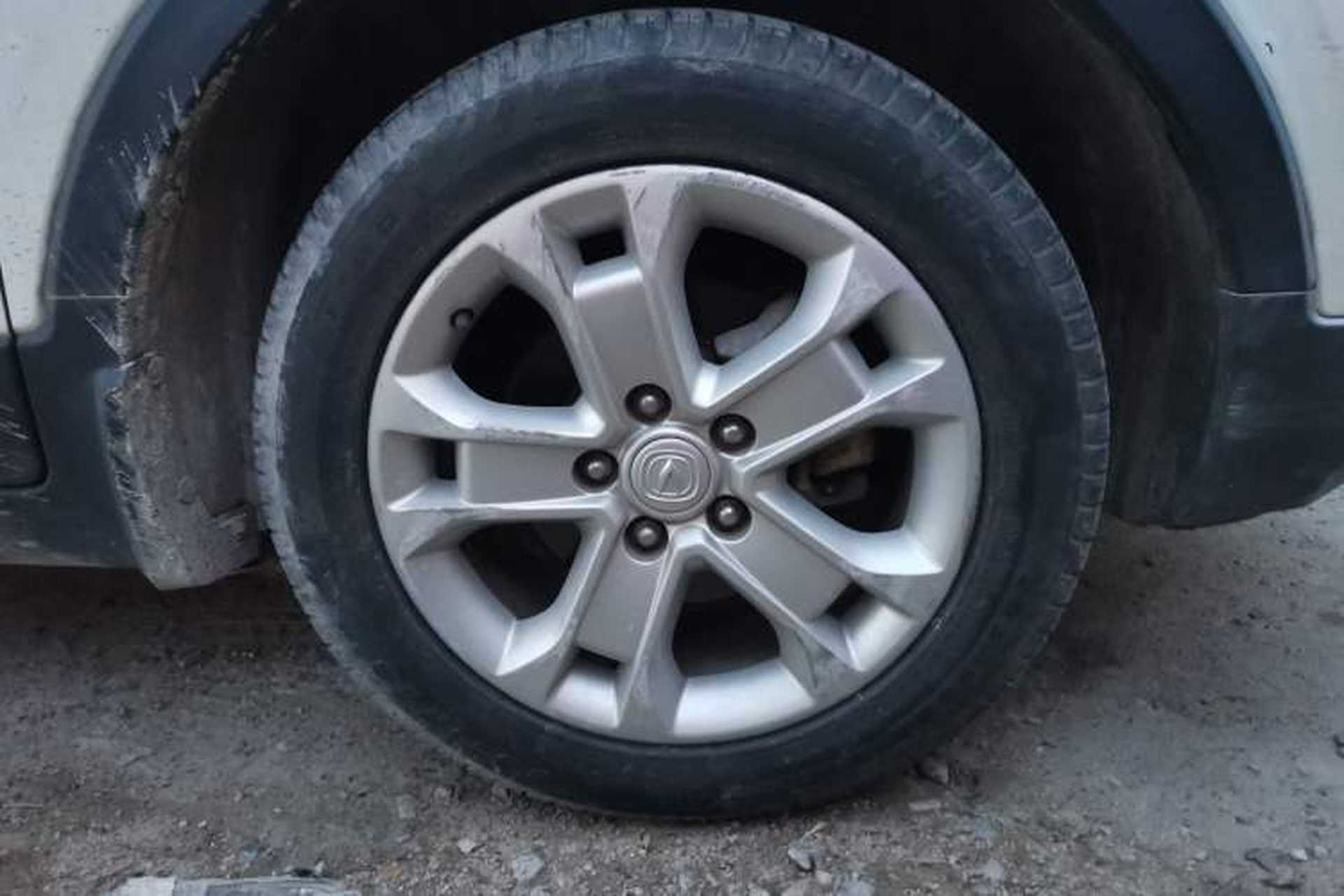Used CHANGAN CS15 2016 1.5L Manual Fashion Edition Right Front Wheel Hub