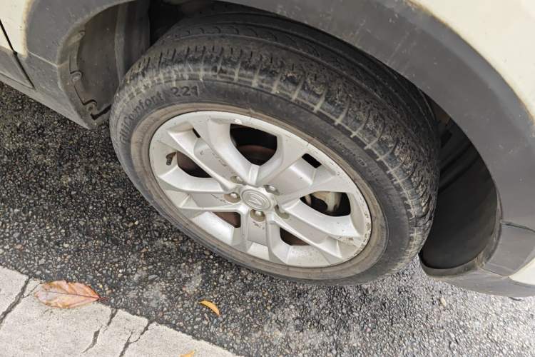 Used CHANGAN CS15 2016 1.5L Manual Fashion Edition Right Front Wheel Hub