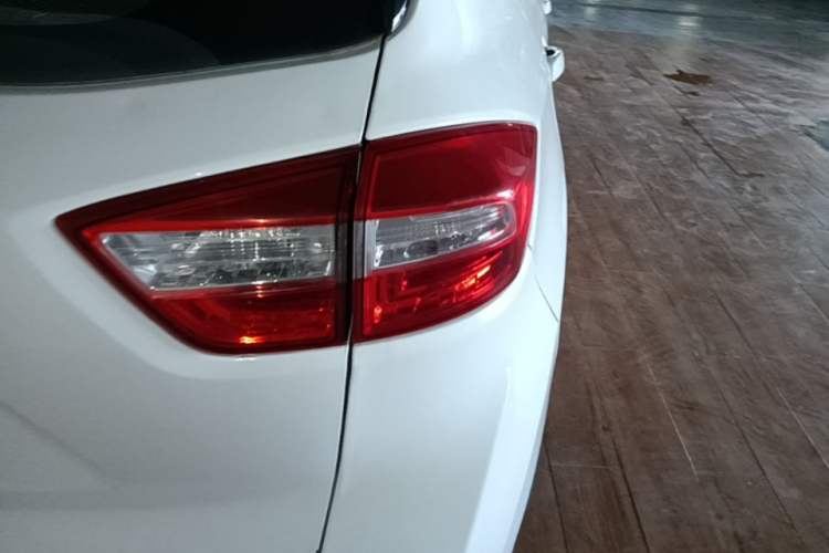 Used CHANGAN CS15 2016 1.5L Manual Luxury Edition Right Rear Taillight
