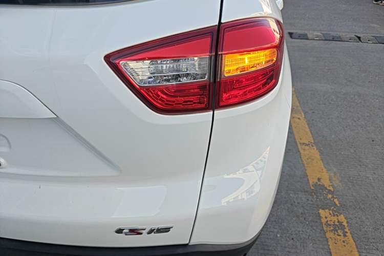 Used CHANGAN CS15 2016 1.5L Automatic Fashion Edition Right Rear Taillight