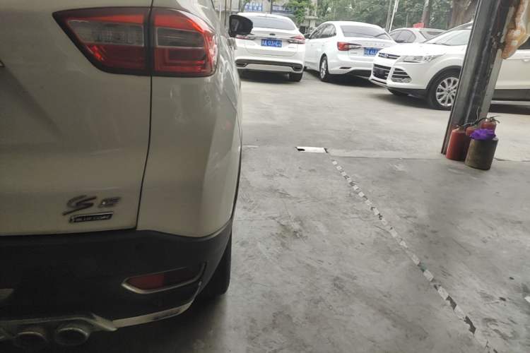 Used CHANGAN CS15 2016 1.5L Manual Fashion Edition Right Rear Taillight