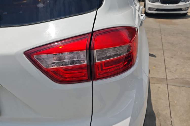 Used CHANGAN CS15 2016 1.5L Manual Luxury Edition Right Rear Taillight