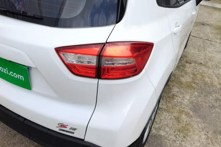 Used CHANGAN CS15 2016 1.5L Manual Fashion Edition Right Rear Taillight