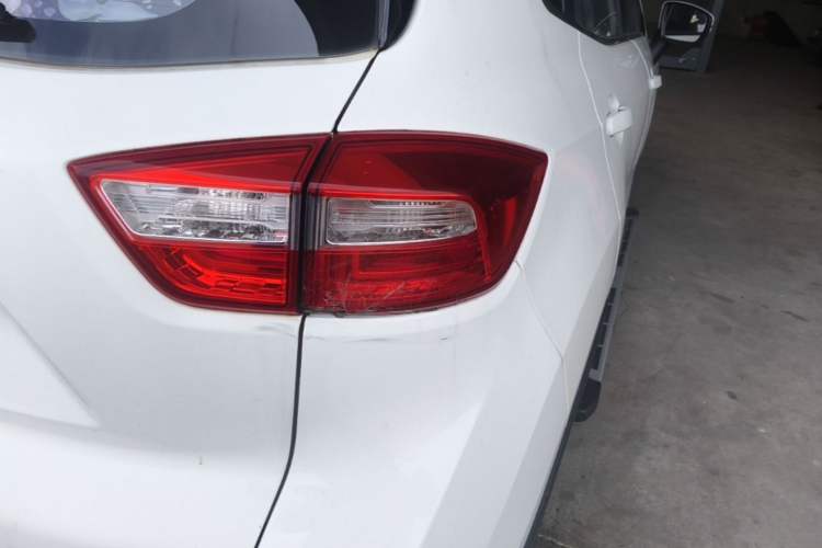 Used CHANGAN CS15 2016 1.5L Automatic Fashion Edition Right Rear Taillight