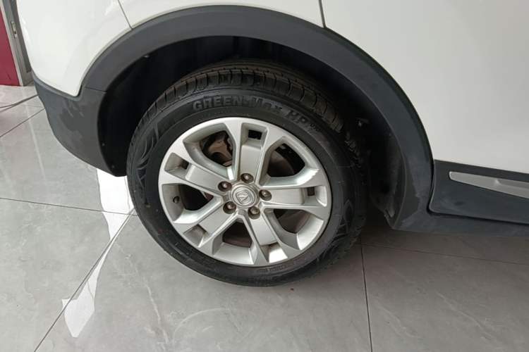 Used CHANGAN CS15 2016 1.5L Manual Fashion Edition Right Rear Wheel Hub