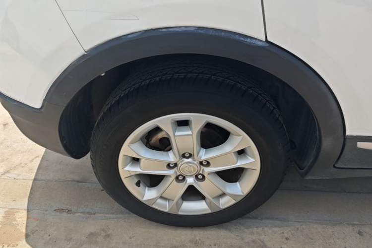 Used CHANGAN CS15 2016 1.5L Manual Luxury Edition Right Rear Wheel Hub