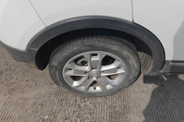 Used CHANGAN CS15 2016 1.5L Manual Luxury Edition Right Rear Wheel Hub