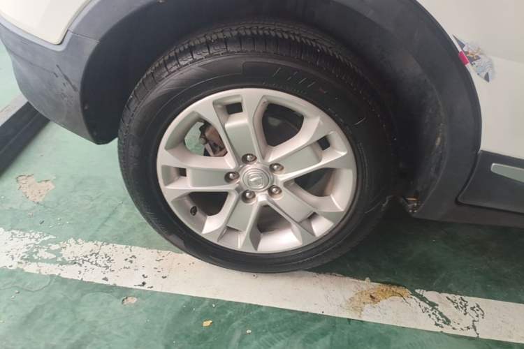 Used CHANGAN CS15 2016 1.5L Manual Luxury Edition Right Rear Wheel Hub