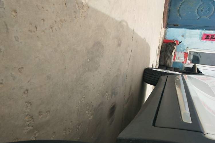 Used CHANGAN CS15 2016 1.5L Automatic Fashion Edition Right Side Sill