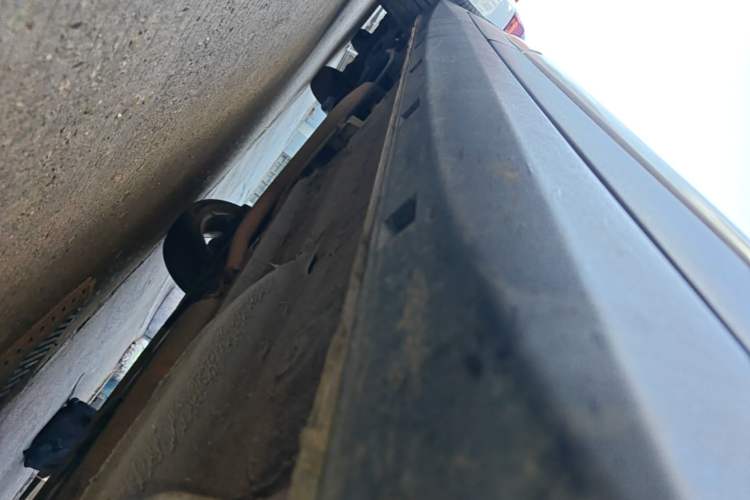 Used CHANGAN CS15 2016 1.5L Automatic Fashion Edition Right Side Sill