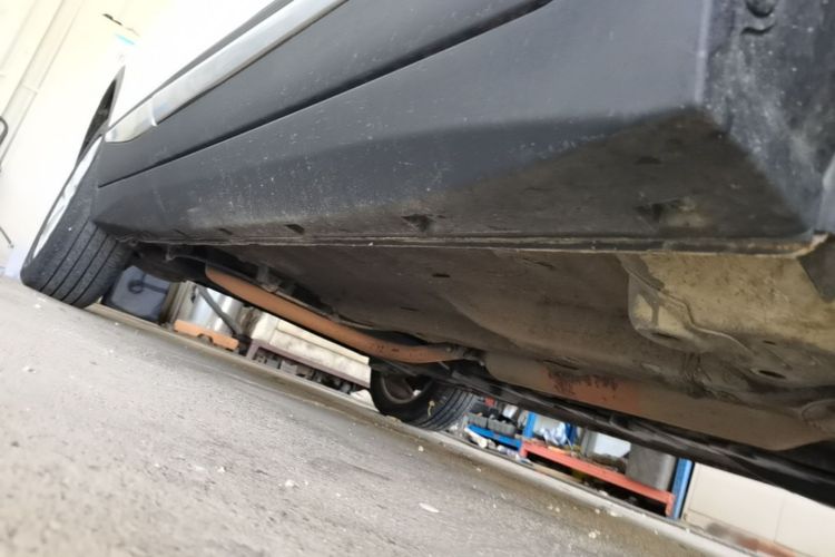 Used CHANGAN CS15 2016 1.5L Manual Fashion Edition Right Side Sill