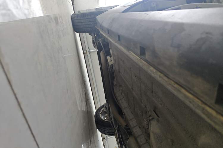 Used CHANGAN CS15 2016 1.5L Automatic Fashion Edition Right Side Sill