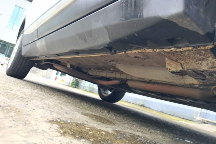 Used CHANGAN CS15 2016 1.5L Manual Fashion Edition Right Side Sill