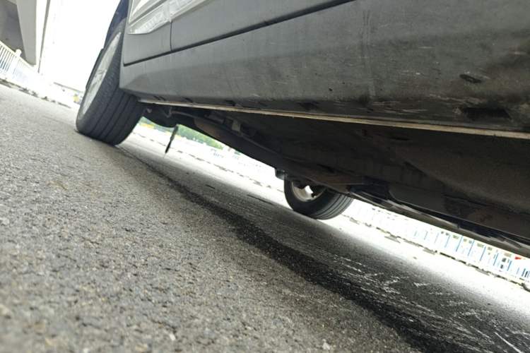 Used CHANGAN CS15 2016 1.5L Automatic Luxury Edition Right Side Sill
