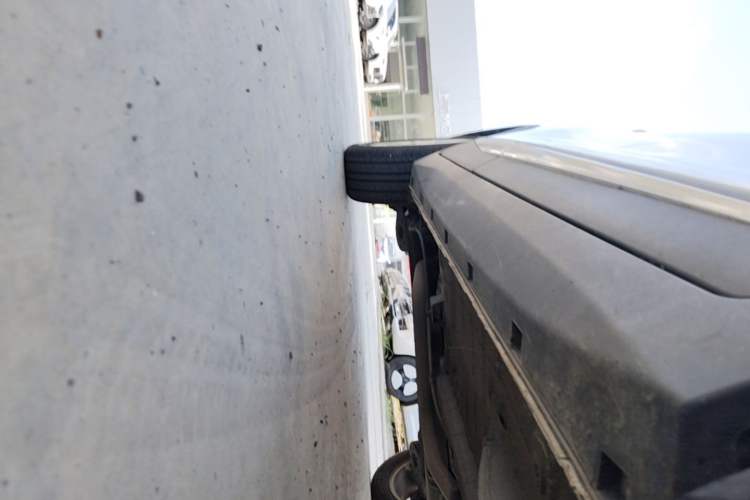 Used CHANGAN CS15 2016 1.5L Manual Fashion Edition Right Side Sill