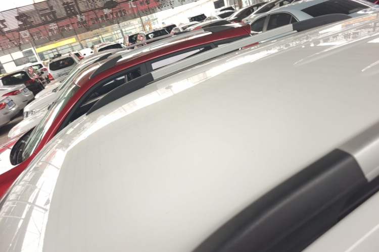 Used CHANGAN CS15 2016 1.5L Manual Fashion Edition Roof