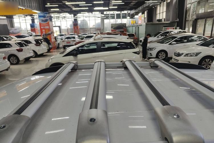 Used CHANGAN CS15 2016 1.5L Automatic Fashion Edition Roof