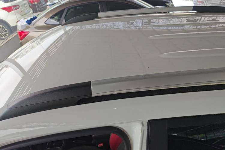 Used CHANGAN CS15 2016 1.5L Automatic Fashion Edition Roof