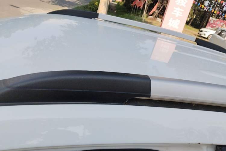 Used CHANGAN CS15 2016 1.5L Manual Fashion Edition Roof