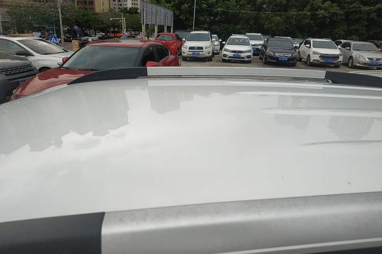 Used CHANGAN CS15 2016 1.5L Automatic Fashion Edition Roof