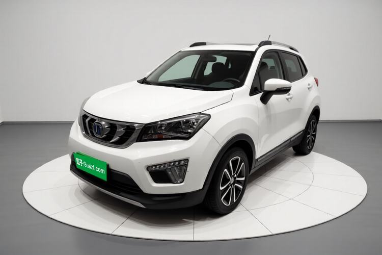 CHANGAN CS15 2016 1.5L Manual Luxury Edition مستعملة Guazi used car, China used car export, Used car for sale, Used cars, Cheapest cars for sale
