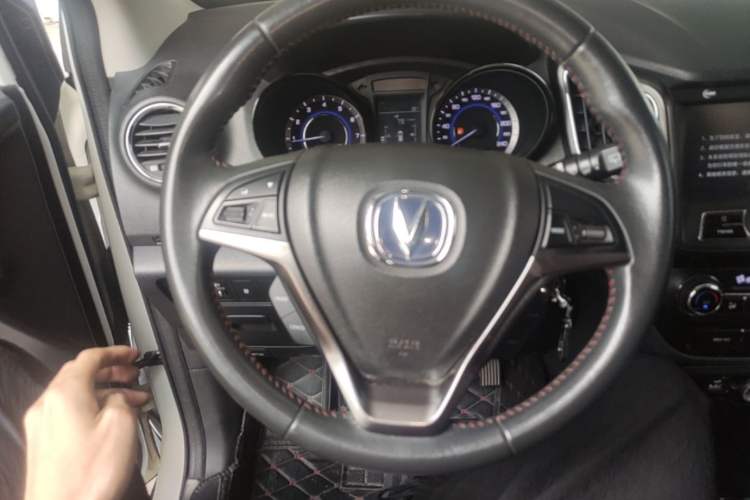 Used CHANGAN CS15 2016 1.5L Manual Luxury Edition Steering Wheel