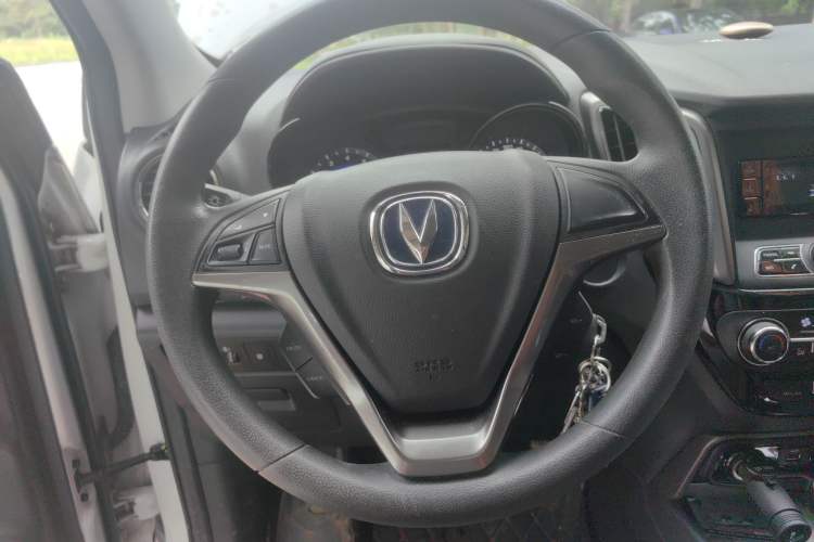 Used CHANGAN CS15 2016 1.5L Automatic Fashion Edition Steering Wheel