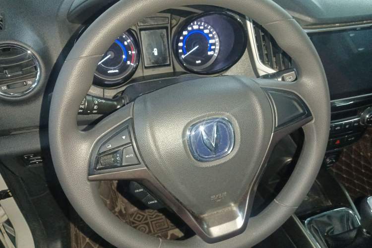 Used CHANGAN CS15 2016 1.5L Manual Fashion Edition Steering Wheel