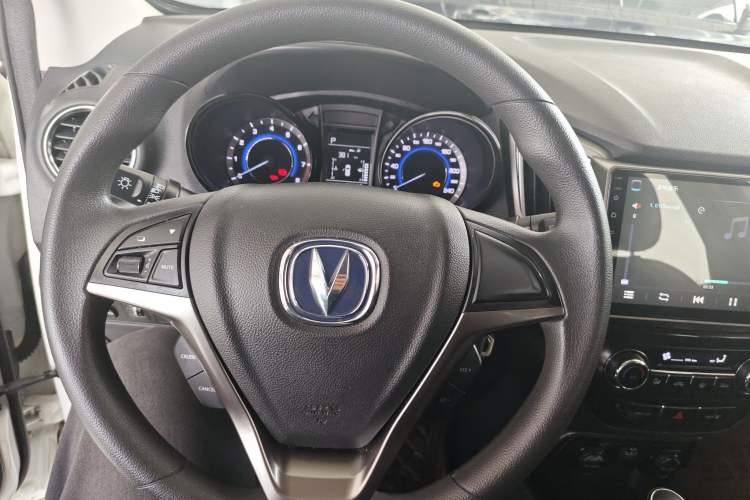 Used CHANGAN CS15 2016 1.5L Automatic Fashion Edition Steering Wheel