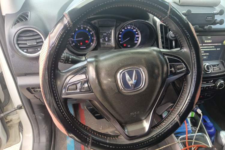 Used CHANGAN CS15 2016 1.5L Manual Fashion Edition Steering Wheel