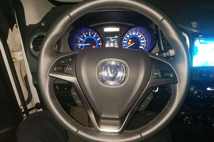 Used CHANGAN CS15 2016 1.5L Manual Luxury Edition Steering Wheel