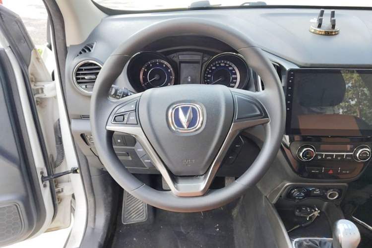 Used CHANGAN CS15 2016 1.5L Manual Fashion Edition Steering Wheel